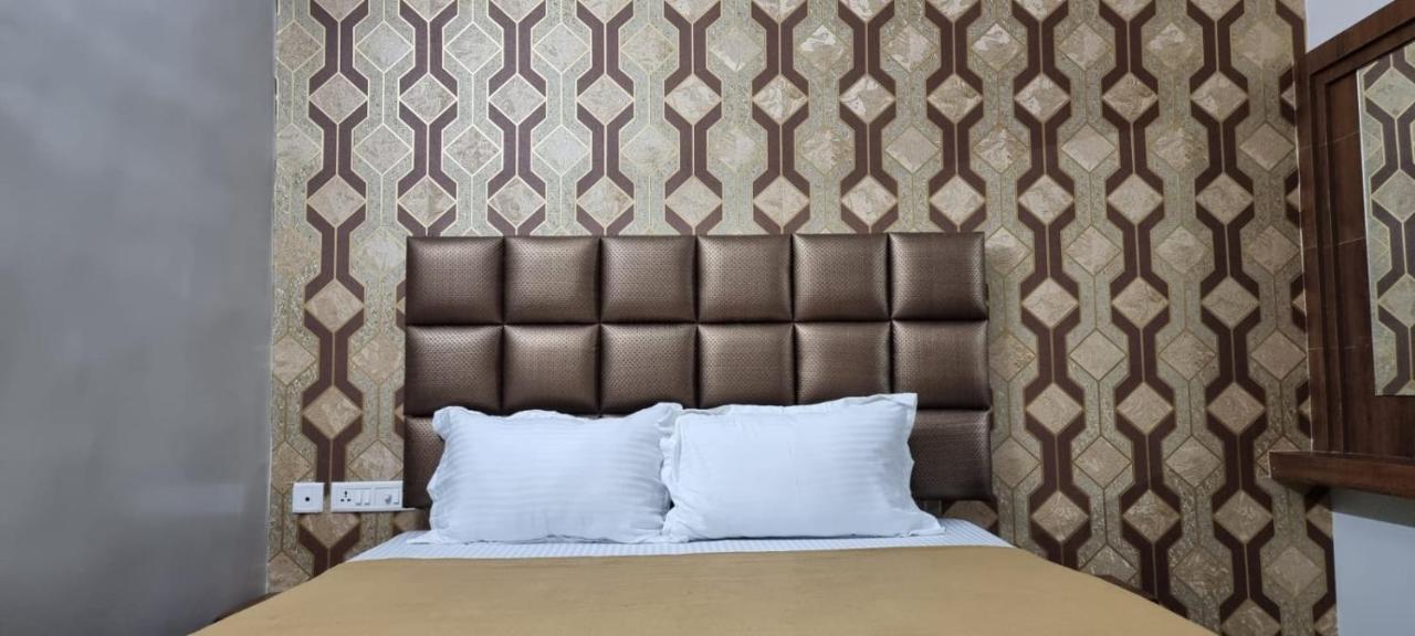 The Appolo Regency Apartment Chennai Ngoại thất bức ảnh