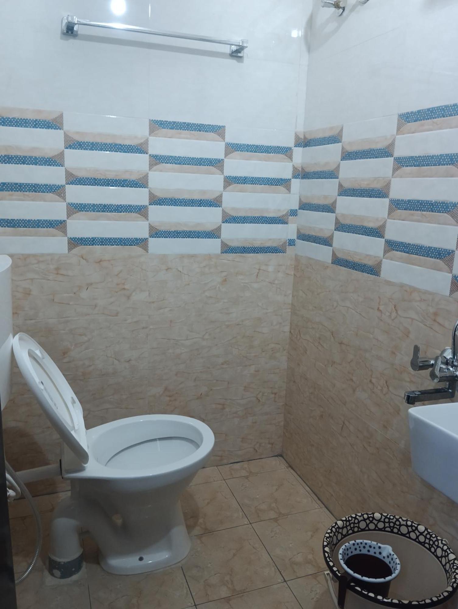 The Appolo Regency Apartment Chennai Ngoại thất bức ảnh